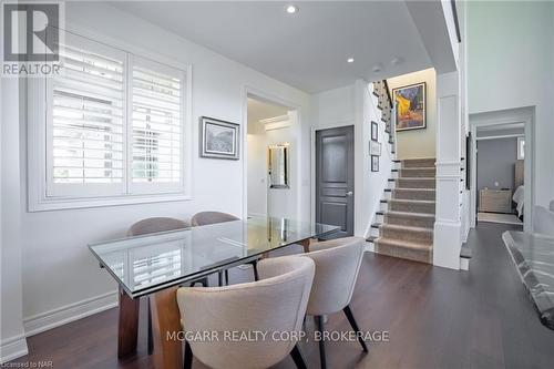 1 Tuscany Court, St. Catharines (453 - Grapeview), ON - Indoor Photo Showing Dining Room