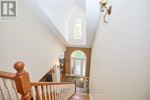 7 Scottdale Court, Pelham (662 - Fonthill), ON - Indoor Photo Showing Other Room