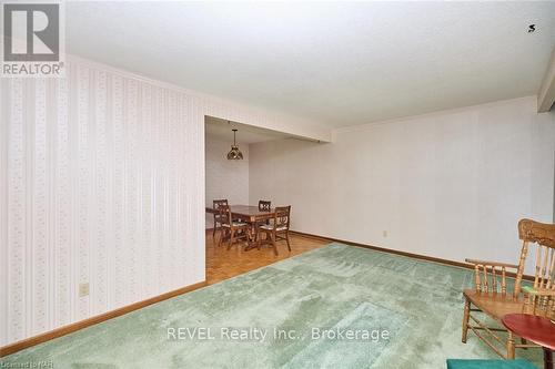 647 Vine Street, St. Catharines (437 - Lakeshore), ON - Indoor Photo Showing Other Room