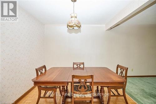 647 Vine Street, St. Catharines (437 - Lakeshore), ON - Indoor Photo Showing Dining Room