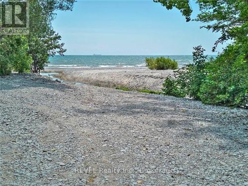 11817 Side Road 18 Road, Wainfleet (880 - Lakeshore), ON - Outdoor With View