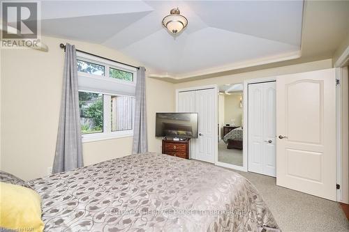 60 Bridgewater Court, Welland (767 - N. Welland), ON - Indoor Photo Showing Bedroom