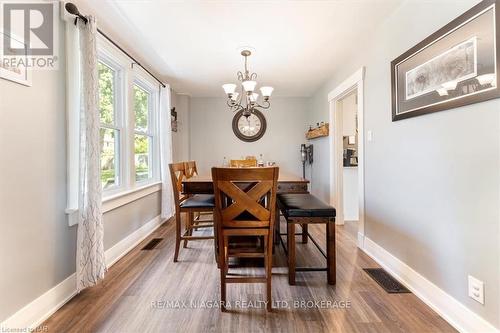 141 Princess Street, Port Colborne (878 - Sugarloaf), ON - Indoor Photo Showing Dining Room