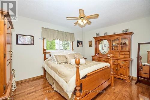 7 Huntington Lane, St. Catharines (453 - Grapeview), ON - Indoor Photo Showing Bedroom