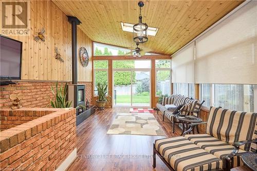 7 Huntington Lane, St. Catharines (453 - Grapeview), ON - Indoor Photo Showing Other Room With Fireplace