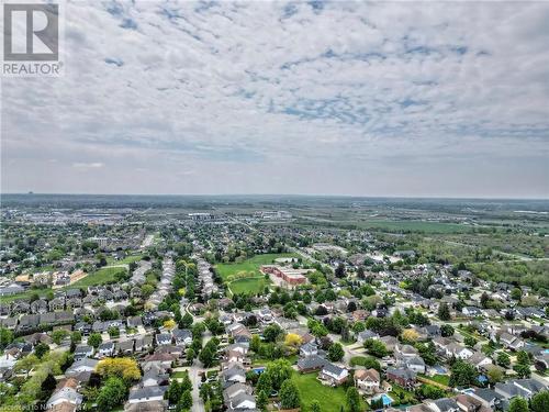 7 Huntington Lane, St. Catharines (453 - Grapeview), ON - Outdoor With View