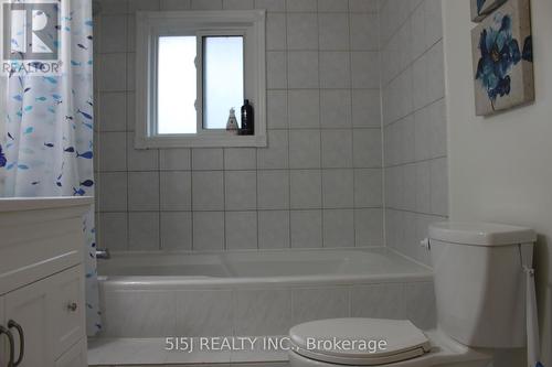 251 Lupin Drive, Whitby, ON - Indoor Photo Showing Bathroom