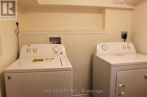 251 Lupin Drive, Whitby, ON - Indoor Photo Showing Laundry Room