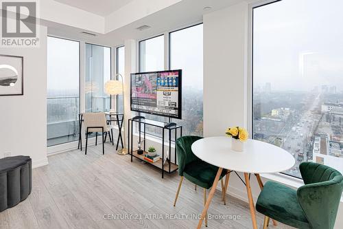 1820 - 2020 Bathurst Street, Toronto, ON - Indoor Photo Showing Dining Room