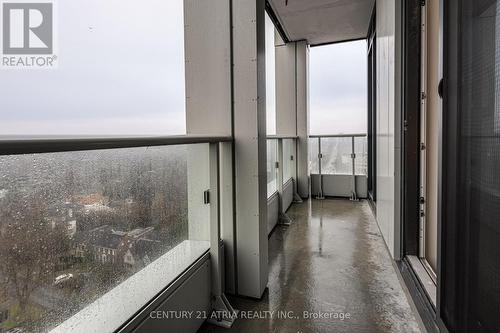 1820 - 2020 Bathurst Street, Toronto, ON - Indoor Photo Showing Other Room