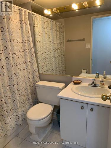 808 - 45 Huntingdale Boulevard, Toronto, ON - Indoor Photo Showing Bathroom