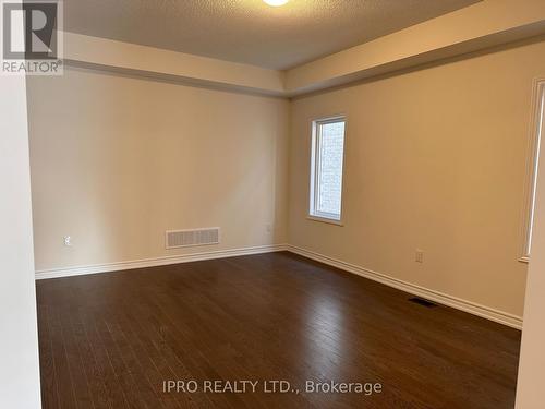 211 Ronald Guscott Street, Oshawa, ON - Indoor Photo Showing Other Room