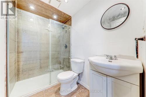 25 George Street, New Tecumseth, ON - Indoor Photo Showing Bathroom