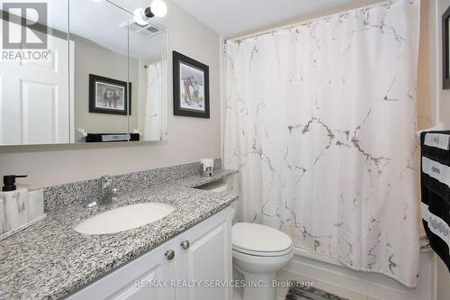 215 - 55 Via Rosedale Avenue, Brampton, ON - Indoor Photo Showing Bathroom