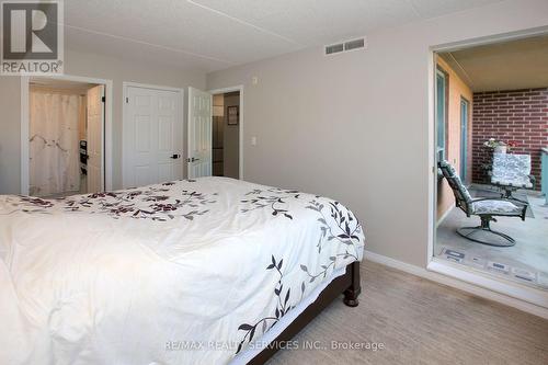 215 - 55 Via Rosedale Avenue, Brampton, ON - Indoor Photo Showing Bedroom