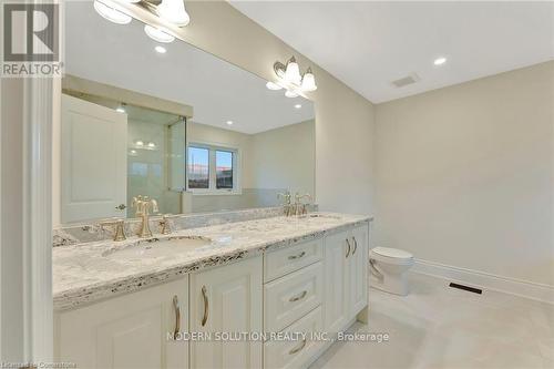 37 Macklin Street, Brantford, ON - Indoor Photo Showing Bathroom