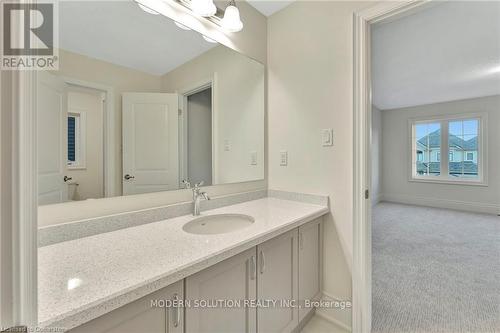 37 Macklin Street, Brantford, ON - Indoor Photo Showing Bathroom