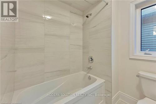 37 Macklin Street, Brantford, ON - Indoor Photo Showing Bathroom