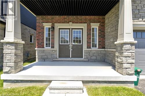 37 Macklin Street, Brantford, ON - Outdoor