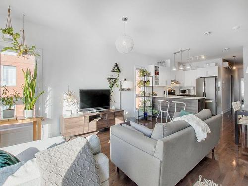 Overall view - 301-5730 Rue De Lanaudière, Montréal (Rosemont/La Petite-Patrie), QC - Indoor Photo Showing Living Room