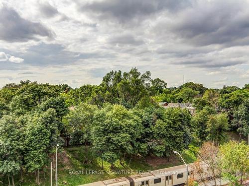 419-23 Glebe Rd W, Toronto, ON - Outdoor With View