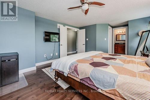 100 Acorn Way, Cambridge, ON - Indoor Photo Showing Bedroom