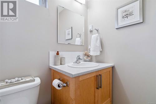 2478 Anthony Pl, Sooke, BC - Indoor Photo Showing Bathroom