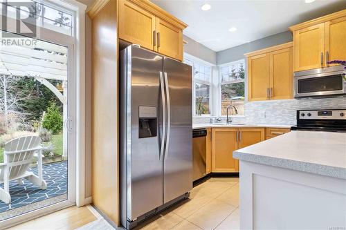 2478 Anthony Pl, Sooke, BC - Indoor Photo Showing Kitchen