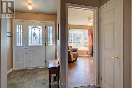 11 Hawley Court, Loyalist (Bath), ON - Indoor Photo Showing Other Room