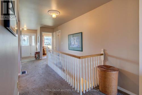 11 Hawley Court, Loyalist (Bath), ON - Indoor Photo Showing Other Room