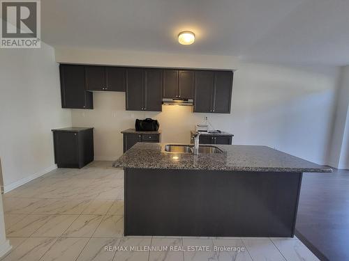 30 Singhampton Road, Vaughan, ON - Indoor Photo Showing Kitchen