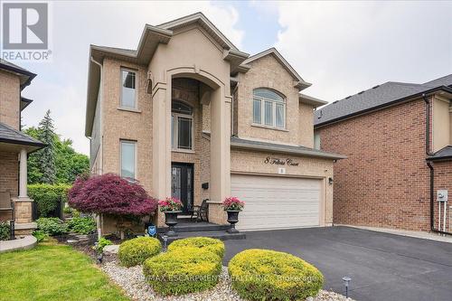 8 Felicia Court, Hamilton, ON - Outdoor