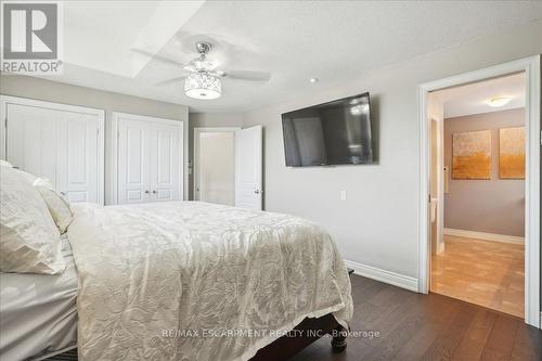 8 Felicia Court, Hamilton, ON - Indoor Photo Showing Bedroom