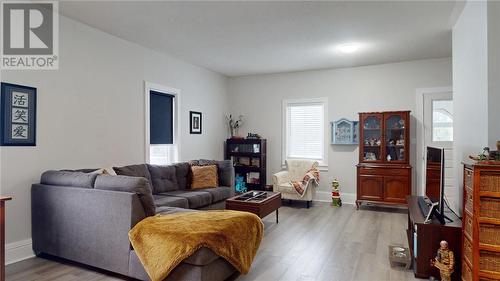 19 Agnes Street, Gore Bay, ON - Indoor Photo Showing Living Room