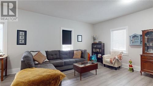 19 Agnes Street, Gore Bay, ON - Indoor Photo Showing Living Room