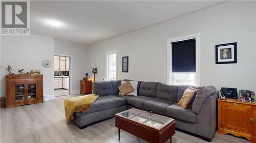 19 Agnes Street, Gore Bay, ON - Indoor Photo Showing Living Room