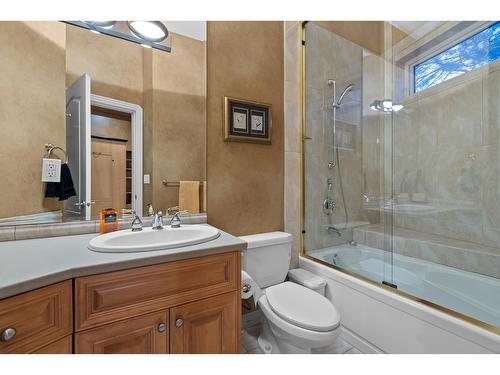 16313 Morgan Creek Crescent, Surrey, BC - Indoor Photo Showing Bathroom