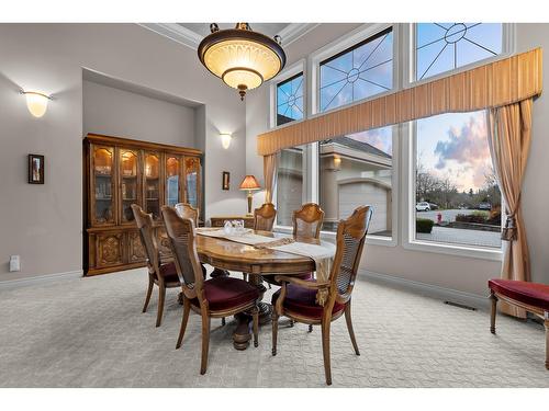 16313 Morgan Creek Crescent, Surrey, BC - Indoor Photo Showing Dining Room