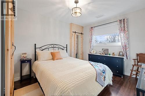 3296 Riberdy, Windsor, ON - Indoor Photo Showing Bedroom