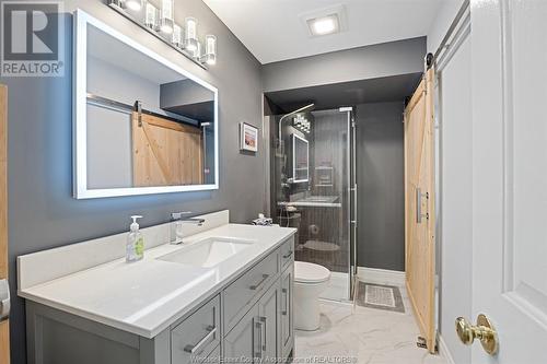 3296 Riberdy, Windsor, ON - Indoor Photo Showing Bathroom