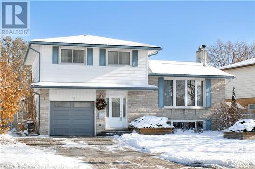 Split level home with a garage - 19 Halifax Drive, Kitchener, ON - Outdoor With Facade