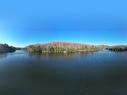 Bord de l'eau - Ch. Du Lac-Loranger, Saint-Sauveur, QC 