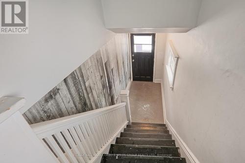 4910 Bridge Street, Niagara Falls, ON - Indoor Photo Showing Other Room