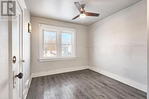 4910 Bridge Street, Niagara Falls, ON - Indoor Photo Showing Other Room