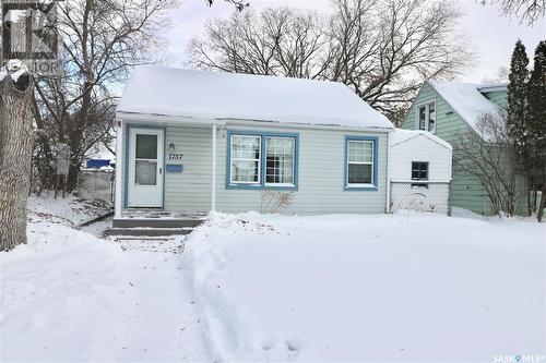 1757 Mcintosh Street, Regina, SK - Outdoor