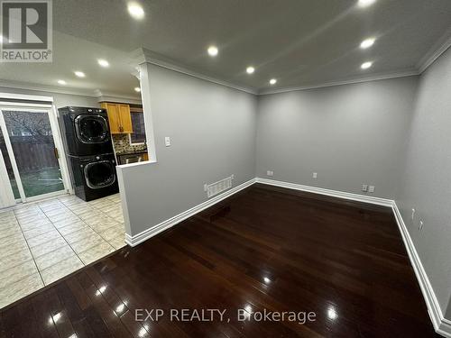 25 Prince Crescent E, Brampton, ON - Indoor Photo Showing Other Room