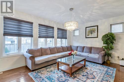 135 Elbern Markell Drive, Brampton, ON - Indoor Photo Showing Living Room