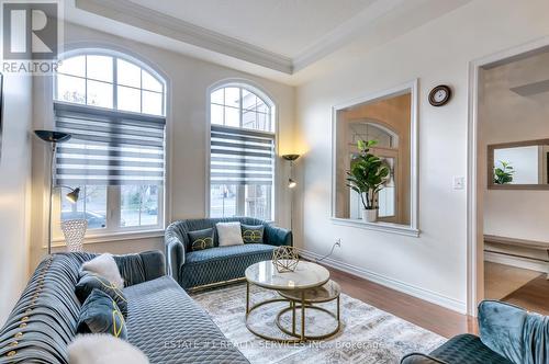 135 Elbern Markell Drive, Brampton, ON - Indoor Photo Showing Living Room