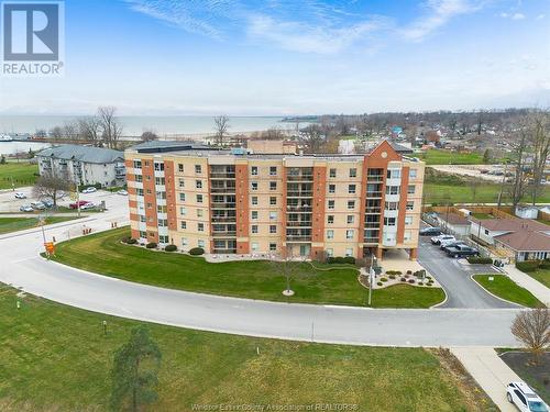 99 Robson Road, Leamington, ON - Outdoor With Facade With View