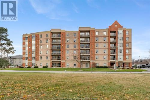 99 Robson Road, Leamington, ON - Outdoor With Facade